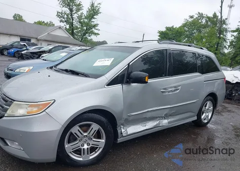 2011 Honda Odyssey Touring/Touring Elite из США, поврежденный, VIN 5FNRL5H93BB030662